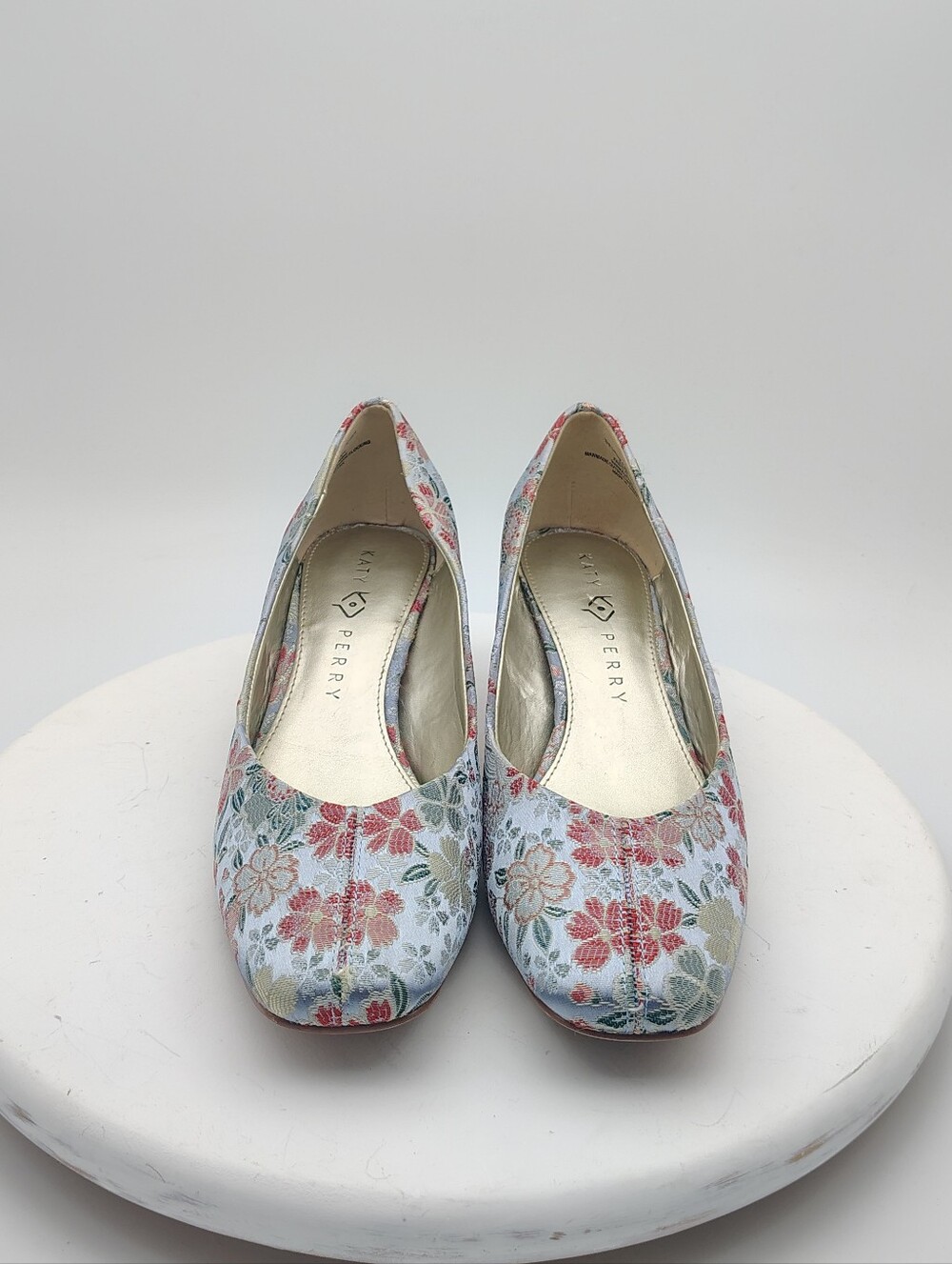 Katy Perry Floral Jacquard Square Toe Pumps With Unique Heel Design Size 9 - Picture 5 of 13